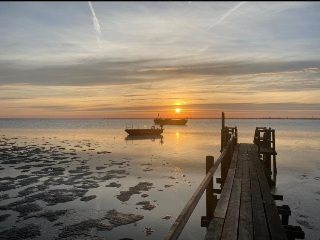 Auszeit An Der Nordsee Husum  Esterno foto